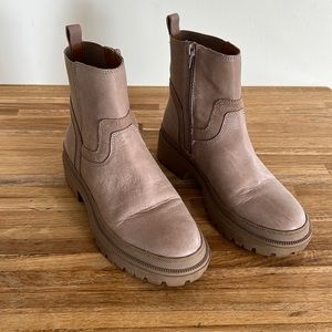 Lucky Brand boots